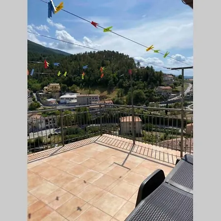 Casa Serena Luxury Apartment In Gualdo Tadino 아파트